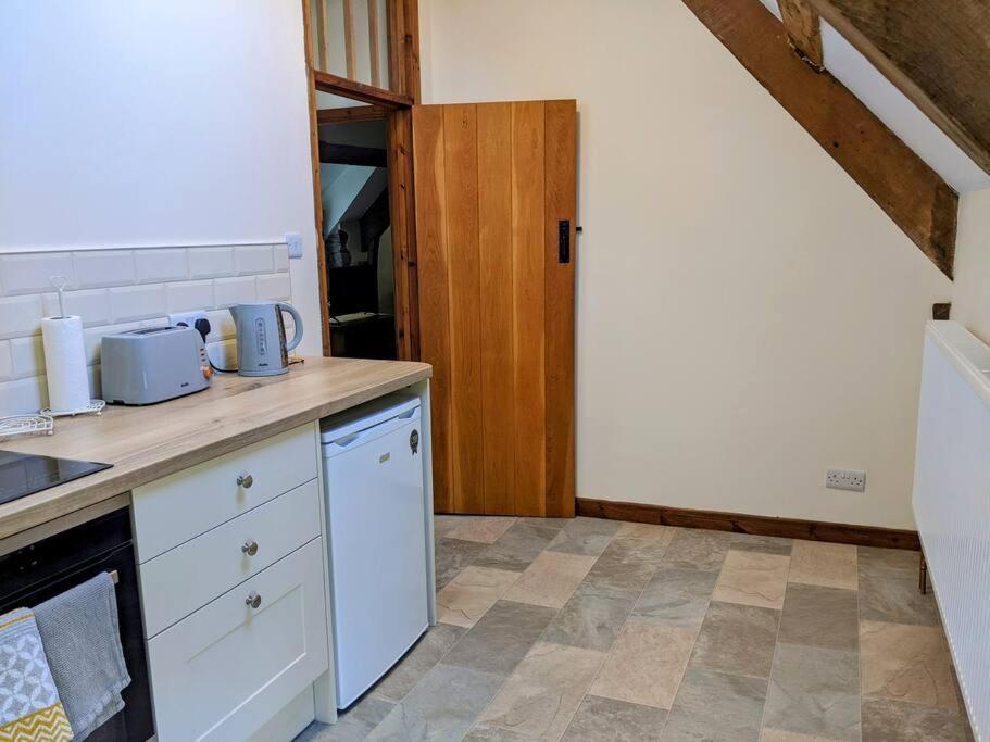 The Old Granary Farm Cottage Abergavenny Zewnętrze zdjęcie